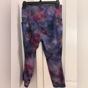 Athleta women’s Multicolor Tie-Dye mid calf leggings